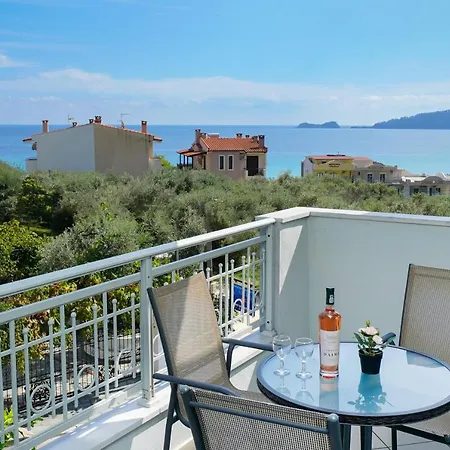 Exadas * Chrisi Ammoudia